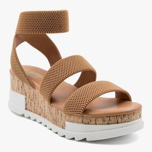 Women's Tan Platform Sandals